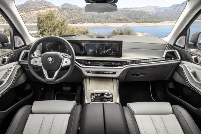 X7 M